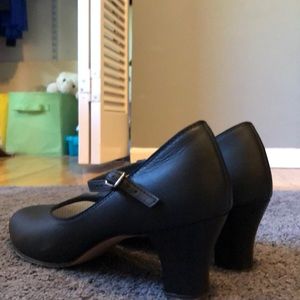 Character Dance Shoes